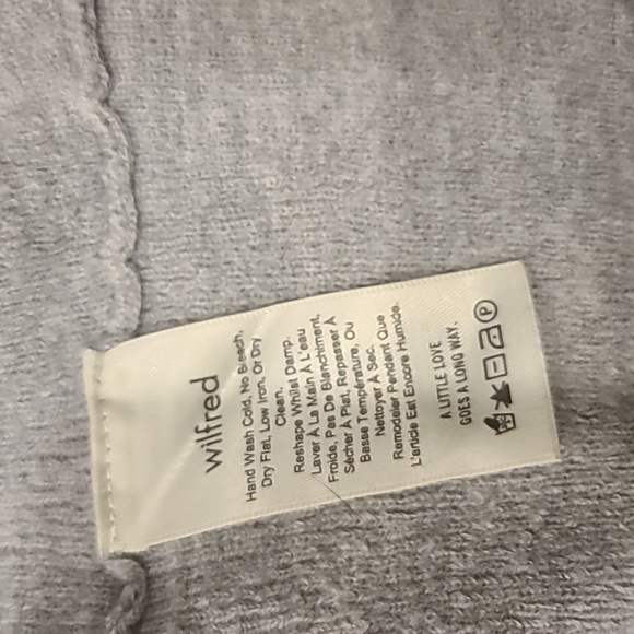 EUC, 100% Merino Wool, Grey, Crop, Bow Cuff Sz Small - Picture 7 of 8